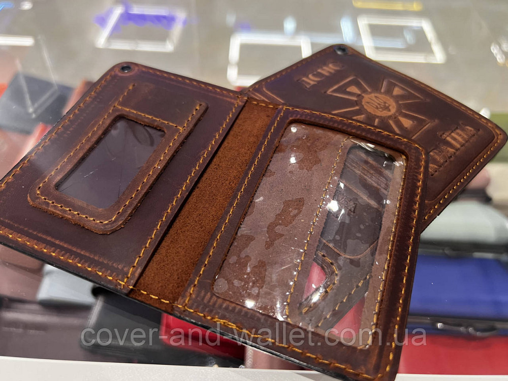Шкіряна обкладинка ДСНС із відділенням для жетону коричневого кольору Puos Київ - фото 12