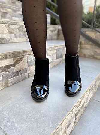 Maxi Жіночі черевики Maxi чорні замша+лак весна-осінь 36р.-23.5см 37р.-24см 38р.-25см 40р.-26см Коломыя