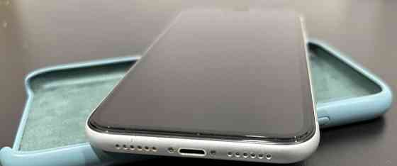 Айфон iPhone XR 128Gb. Білий Київ