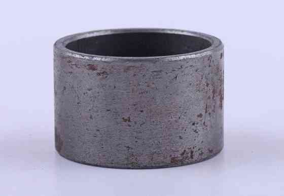 Втулка розпірна передня проміжного вала L-29 мм діаметр 38/45 мм ДонгФенг 240/244 Мукачево