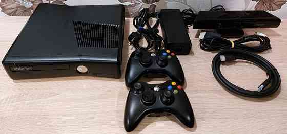 Приставка Xbox 360 slim 300Gb. Freeboot. Киев