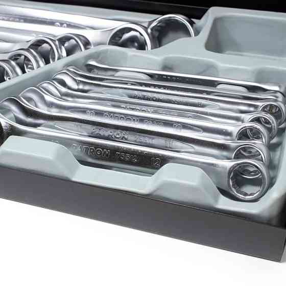 Набір ключів комбінованих 16пр. (6-19, 17,22, 24мм) в металевому кейсі PATRON P-5161 Одеса