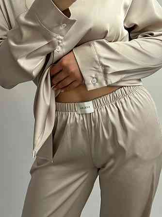 Жіночий шовковий костюм із штанами Бежевий XS-S Харків