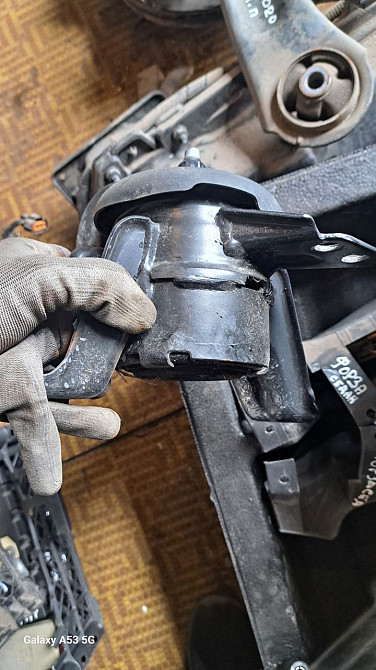 подушка двигуна для Hyundai Tucson 2016–2021 року Київ - фото 2