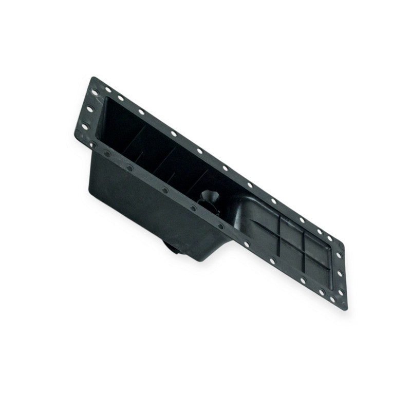 Бак верхній МТЗ пластм. радіатора Мукачево - фото 1