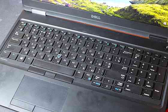 Игровой мощный ноутбук Dell Inspiron 3250 i7-7820HQ /12 GB / 256 SSD / Sim 5G Б\У Киев