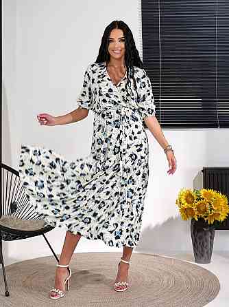 Женское легкое принтованное платье с имитацией запаха шелковый софт Белый, 46/48 Одесса