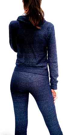 Женский спортивный костюм  . Киев