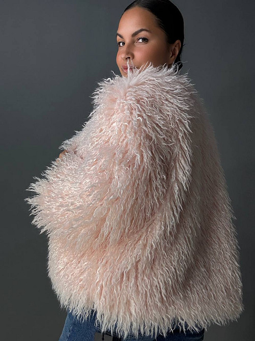 Шуба жіноча Lady Yep 10051 штучне хутро під ламу коротка рожева, рожевий, L Київ - фото 7
