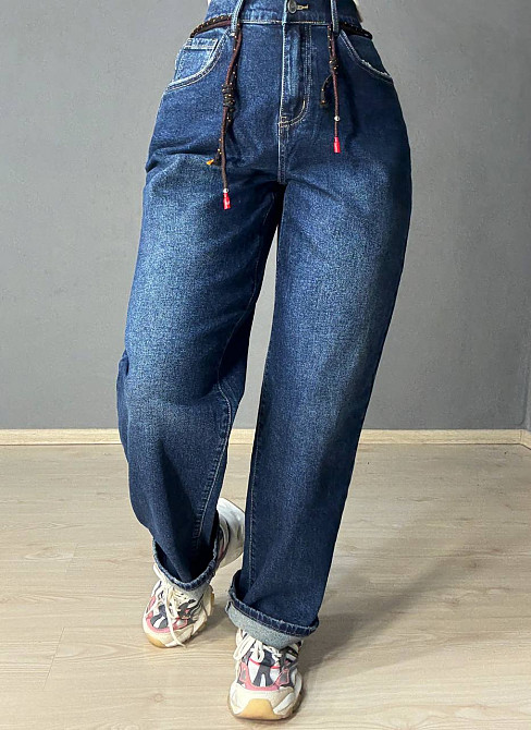 Джинси жіночі Ladyn 845 MOM skater талія на резинці батал великі розміри сині, синій, З2, 32, 90 см, 118 см Київ - фото 1