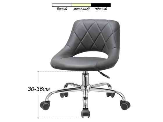 Стілець зі спинкою для майстра педикюру модель 355 Київ