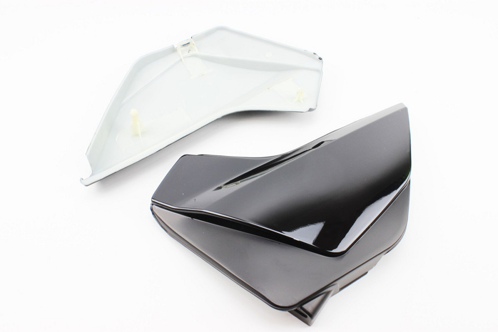 пластик - бічний середній лів, прав к-кт 2шт ЧОРНИЙ Київ - фото 1