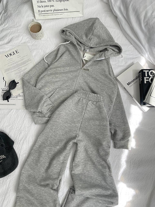 Женский прогулочный оверсайз костюм: кофта на молнии и штаны турецкая трехнить петля Меланж Одесса - изображение 2