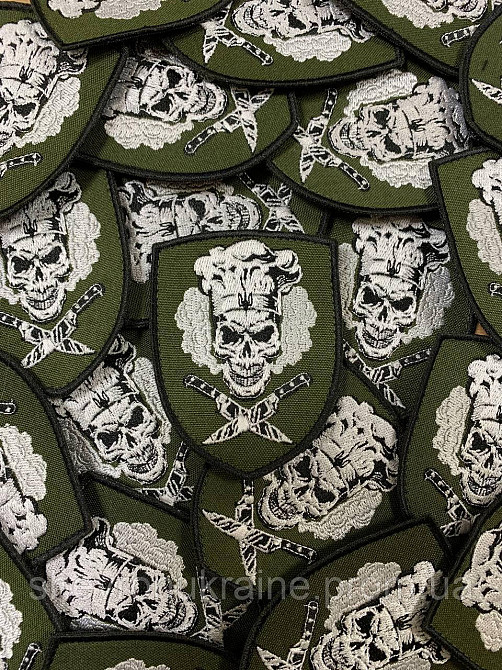 Шеврон Военный повар (Форма щит. На липучке) Размер 9x7см Киев - изображение 4