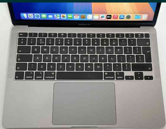 Ноутбук MacBook Air 2020p. CORE i3/RAM8GB/SSD250Gb. Київ