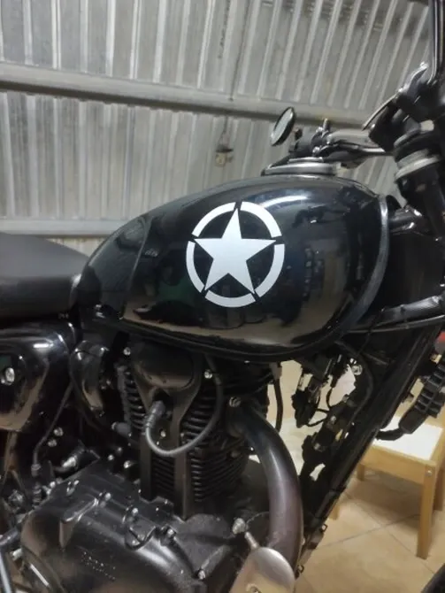 Наклейка на авто Звезда маленькая белая, черная Киев - изображение 5