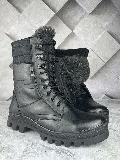 Зимові військові чоловічі берці чорного кольоруна хутрі прошиті та проклеєні тактичні високі берці WAR Львів - фото 3