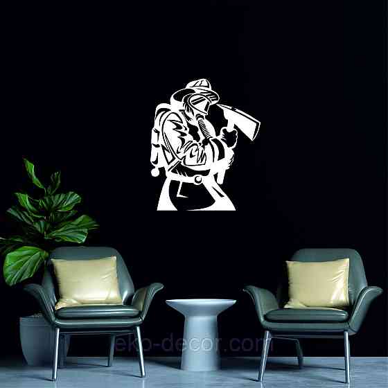 Декоративное настенное Панно «Пожарник» , Декор на стену 70*58 см, Белый Киев