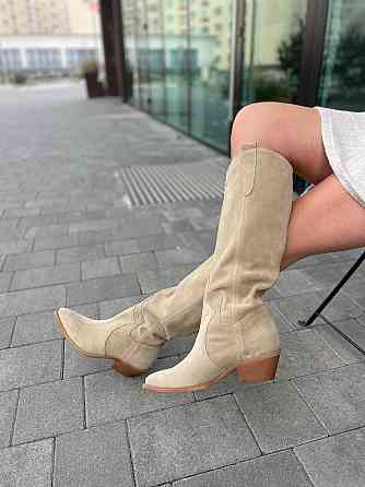 Nikos Чоботи жіночі Niko`s пісочна замша натуральна высота 36 см обхват голени 39-40 см каблук Коломыя