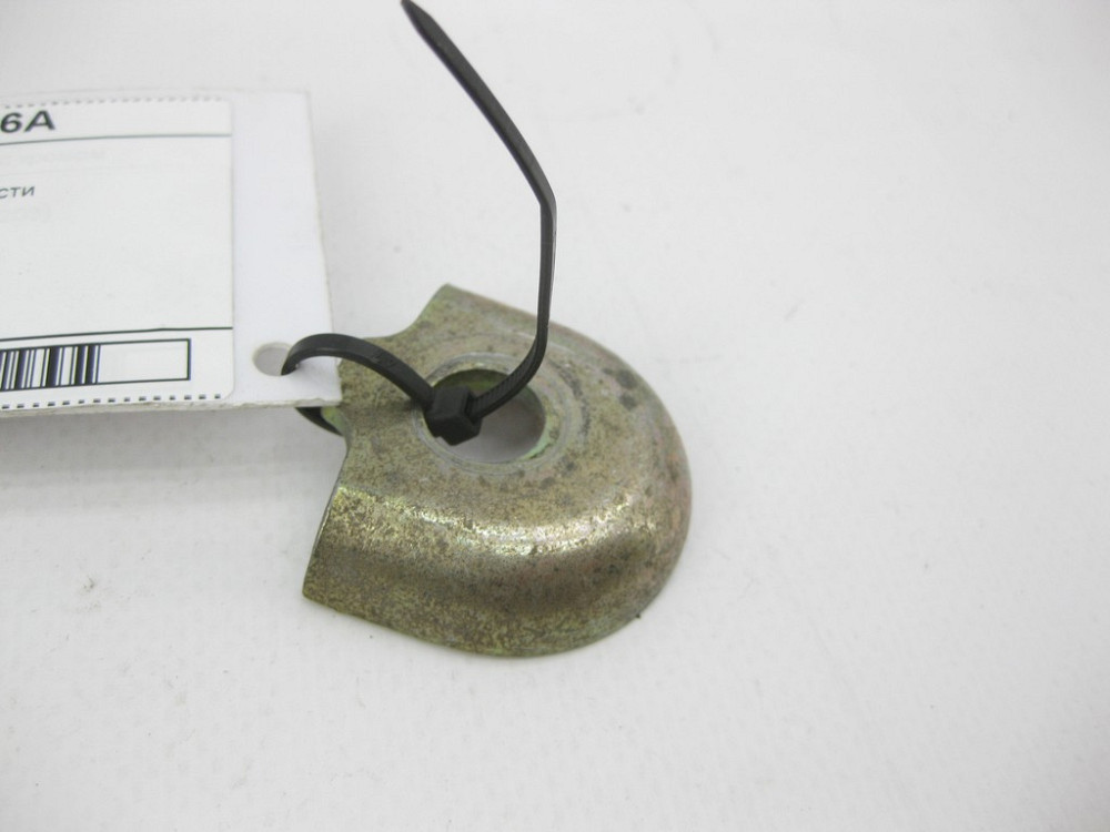 VAG  016135306A Шайба кріплення ременя безпеки VAG Одесса - изображение 2