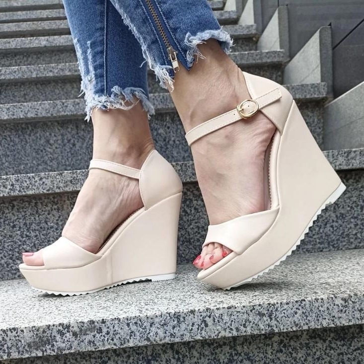 Жіночі Сандалії Босоніжки на Танкетці Платформа Бежеві Літні (розміри: 35,36,37,38,39,40) - 44 Дніпро - фото 3