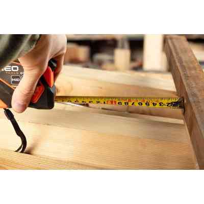 Рулетка Neo Tools 10мx25мм, з фіксатором змотування, магніт (67-235) Вінниця