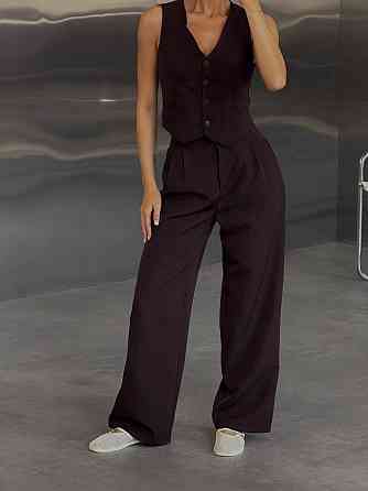 Женский классический брючный костюм двойка: жилет и брюки костюмка Одесса