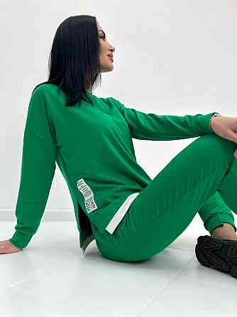 Трикотажный костюм-двойка 