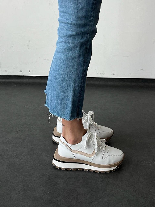 Molly Кроссовки женские MOLLY белые/бежевые натуральная кожа 36-40 (5357) Коломия - фото 1