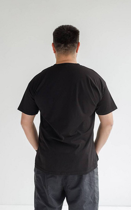 Футболка базова оверсайз чоловіча Чорний 3XL/4XL Харків - фото 4