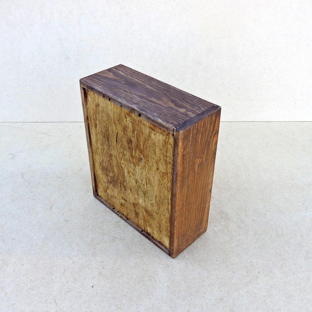 Подарочная коробка 