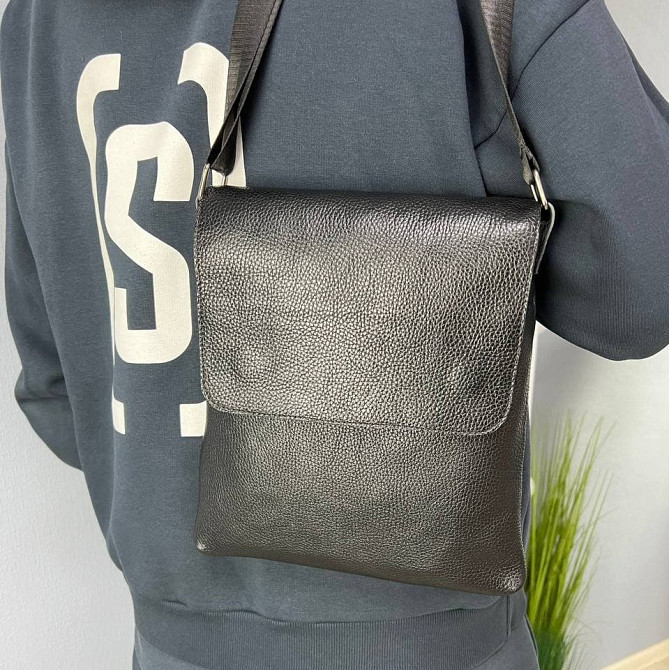 Сумка через плече чоловіча сучасна сучасна маленька на широкому ремені, чорнаMasterSem Київ - фото 5