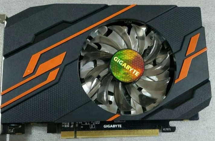 Видеокарта: GT 1030 GV- N1030OC-2GI Киев - изображение 2