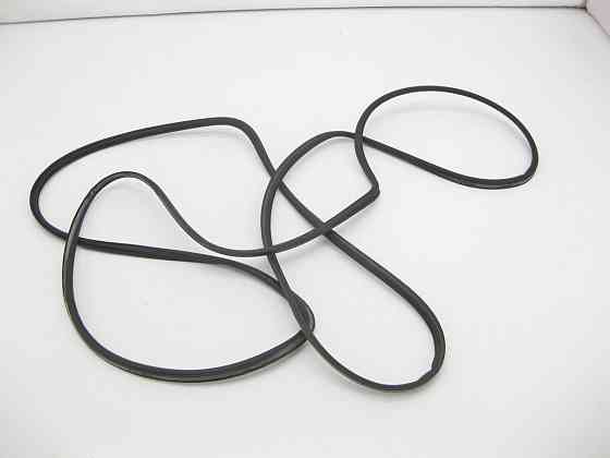 Mercedes-Benz  A2927820100 Ущільнювач зсувного люка GLE Coupe C292 Одеса