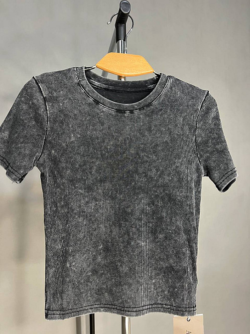 Футболка жіноча A-N 2747 варка тай-дай рубчик топ середня довжина базова one size, чорний, one size Київ - фото 2