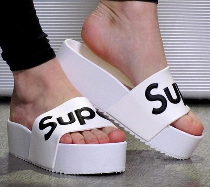 Шлёпанцы Тапочки Белые Сланцы на Танкетке Женские (размеры: 36,37,38,39,40,41) - 11-2 Днепр - изображение 4