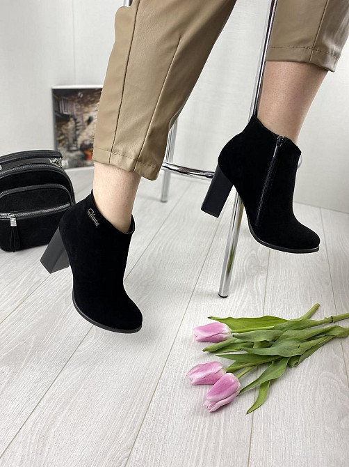 Жіночі черевики 95 чорні натуральна замша висота каблука 9см розміри 37-40 (1114) Коломия - фото 6