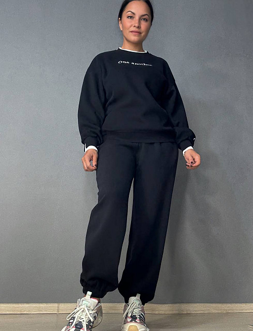 Костюм женский A-N 27063 свитшот и джогеры оверсайз с вышивкой черный, черный, M Киев - изображение 7