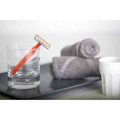 Бритва Bic 3 Sensitive 8 шт. (3086126692586) Винница