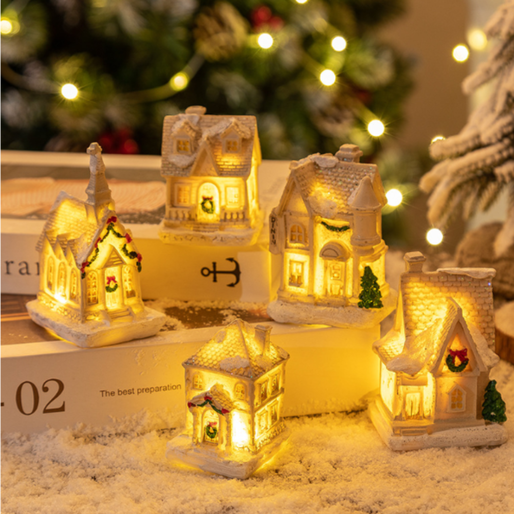 Белые Новогодние домики 6 х 5 см с подсветкой из полистоуна. С Одесса - изображение 4