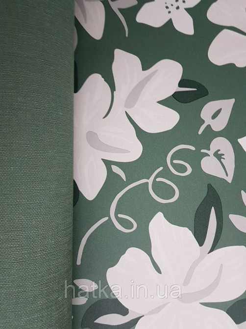 Шпалери вінілові Lutece Bensimon квіти листя білі сірі бежеві на зеленому Київ - фото 3
