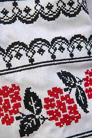 Вышиванка женская льняная, белая топ Киев