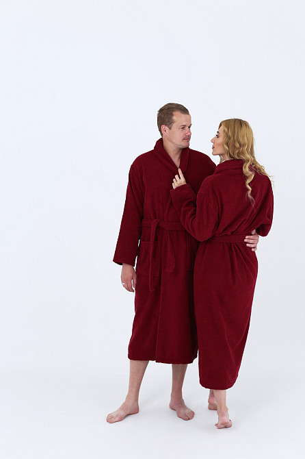 Жіночий халат Ideal Textile банний махровий бордовий (56860446) Чернівці - фото 3