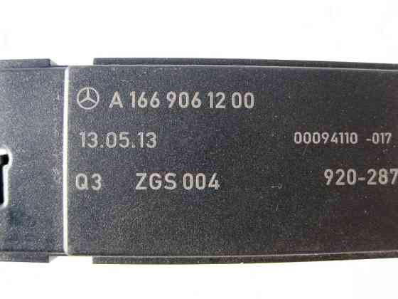 Mercedes-Benz  A1669061200 Антенний підсилювач ТВ-тюнера S-Class W222 C217 B-Class W246 GL GLS X166 ML GLE W166 C292 C-Class W205 CLA C117 Одеса