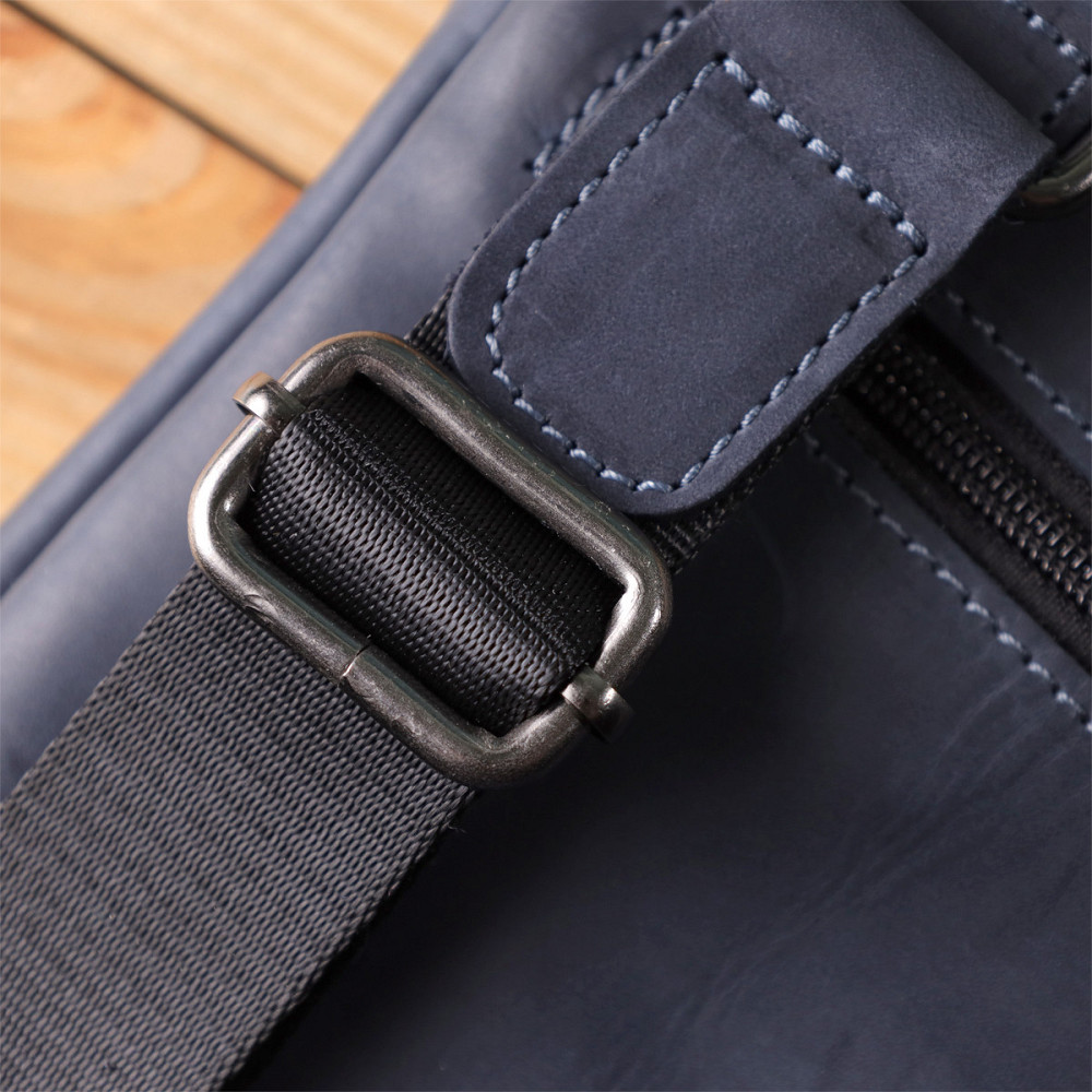 Сумка небольшого размера для мужчин на плечо из натуральной винтажной кожи Shvigel 23148 Синий Киев - изображение 1