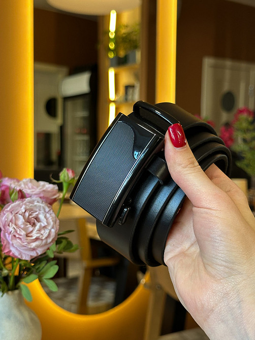 Чоловічий шкіряний ремінь із пряжкою автомат 8490 Київ - фото 6