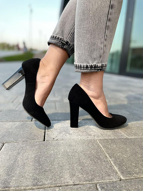 Туфлі жіночі D and V чорні замша натуральна висота каблука 9 см (2247) Коломия - фото 9