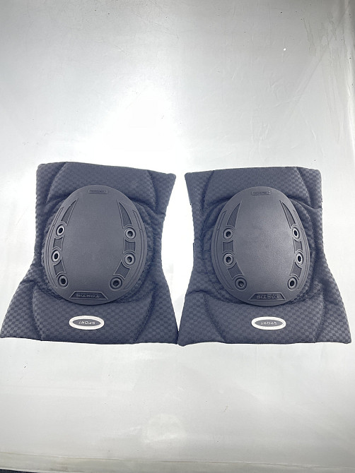 Щитки (наколінники, чорні) Мукачево - фото 1