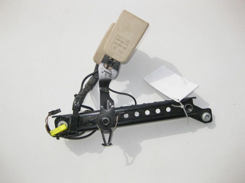 Mercedes-Benz  A2218602569 8L36 Замок - засувка заднього правого ременя безпеки бежева S-Class W221 Одеса - фото 3