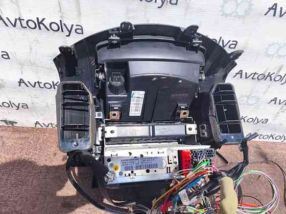 Автомагнітола + консоль бардачка Nissan Note E11 2005-2012 Ковель